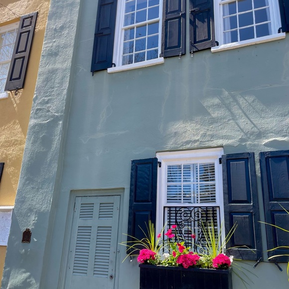 Meet your posher - Picture 1 of 1